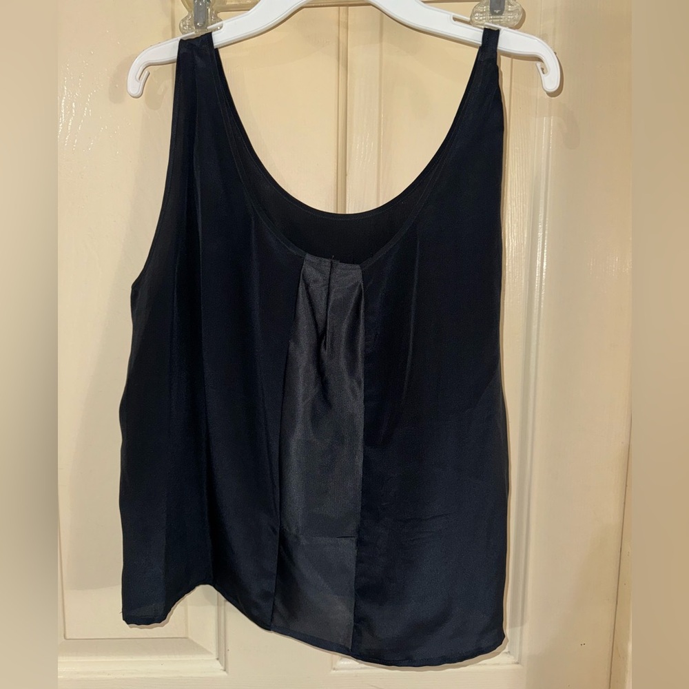 flowy black tank top